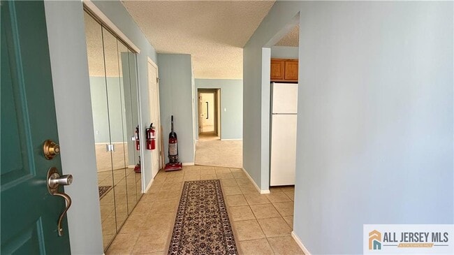 Building Photo - 826 Magnolia Ln