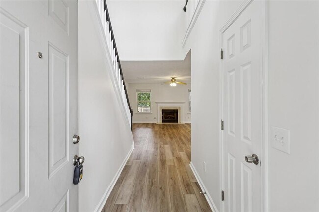 Building Photo - 208 Carrington Way