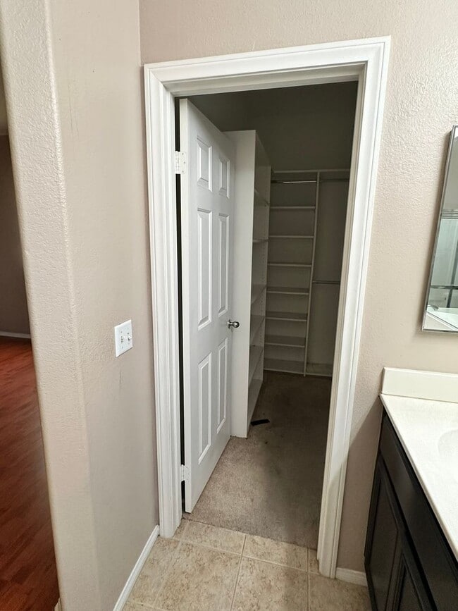 Building Photo - Spacious 4-Bedroom Home in Prime Moreno Valley Location