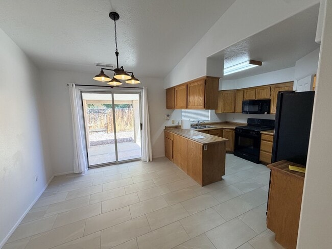Building Photo - 204 N 2000 E