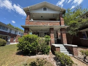 Building Photo - 2309 College St