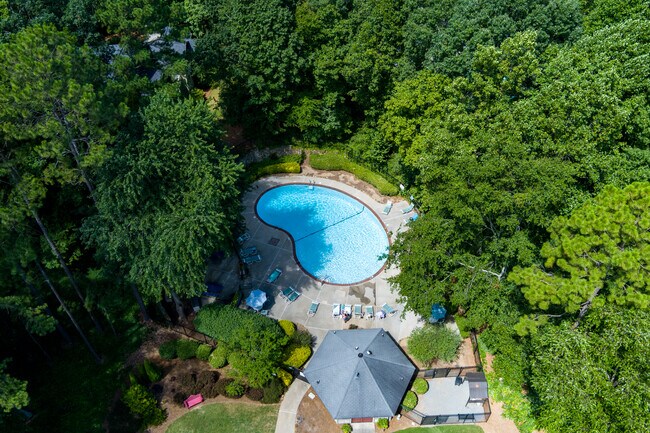 Building Photo - 1003 Country Park Dr