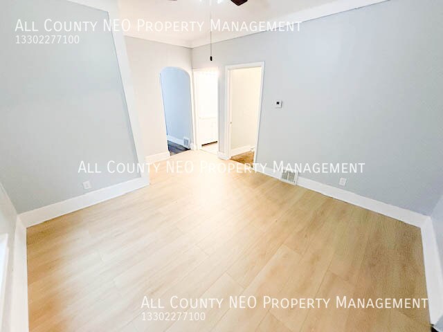 Building Photo - 911 Fulton Rd NW