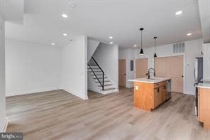 Building Photo - 716 N Shedwick St