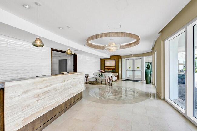 Building Photo - 500 S Ocean Blvd