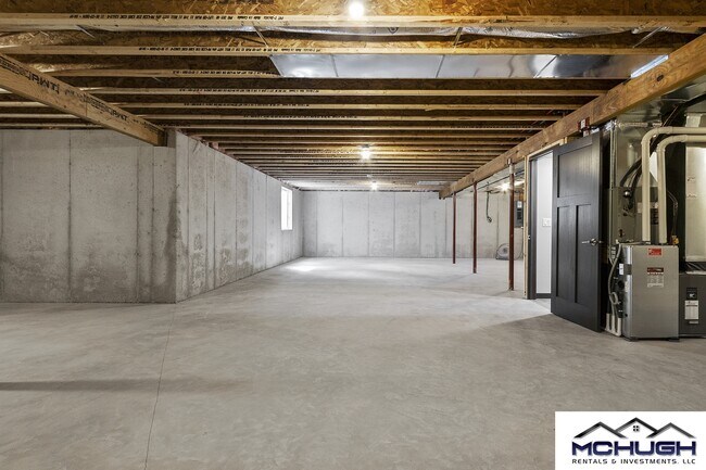 Building Photo - 1708 Patriot Wy