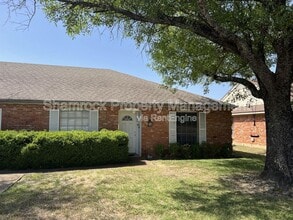 Building Photo - 6625 Dunn Dr