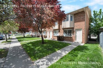 Building Photo - 1481 Mandalay Rd W