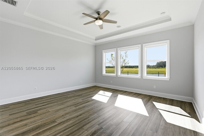 Building Photo - 4662 Estates Cir