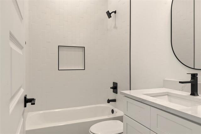 Building Photo - 8902 Lowell St