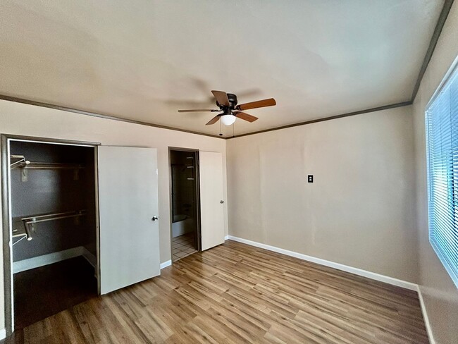Building Photo - Beautiful 3 Bed Home For Rent!