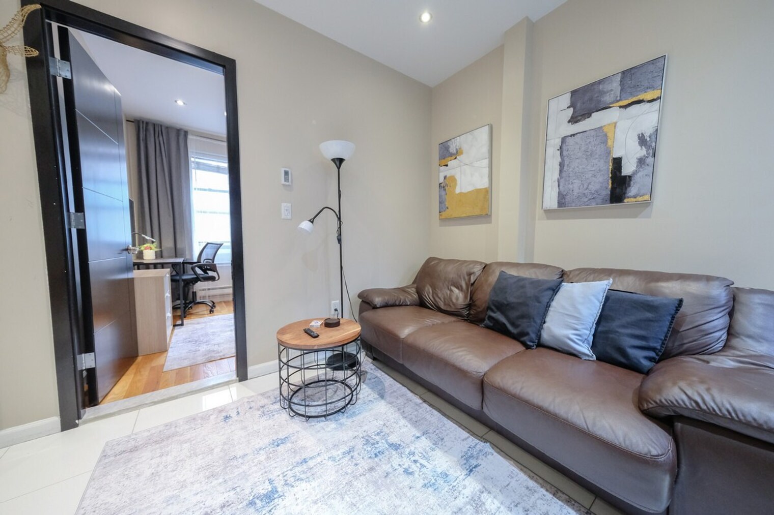 Building Photo - 5 W 101st St