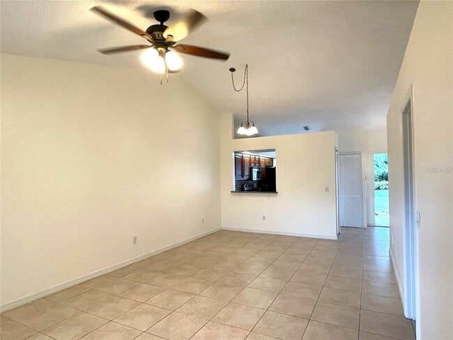 Building Photo - 1219 Lucaya Cir