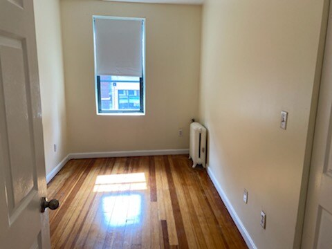 Building Photo - 220 Hanover St