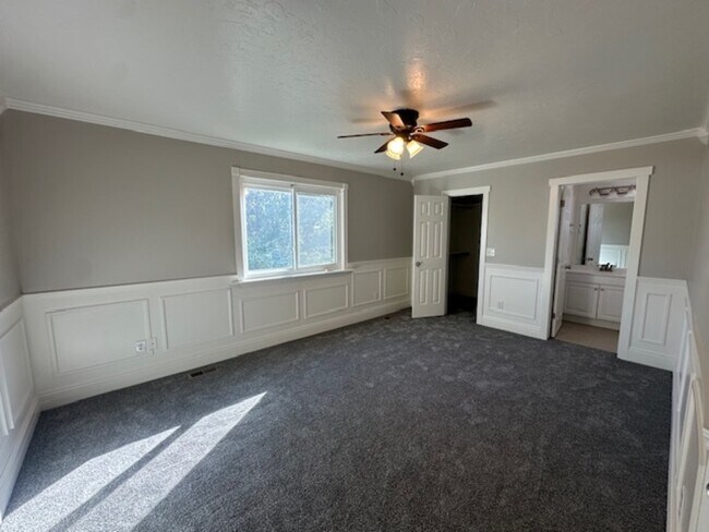 Building Photo - 1175 W 1420 N