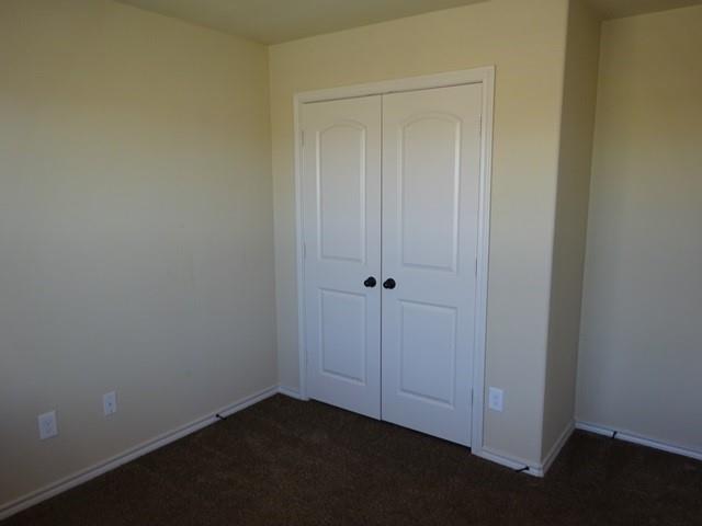 Building Photo - 160 Creekside Villa Dr