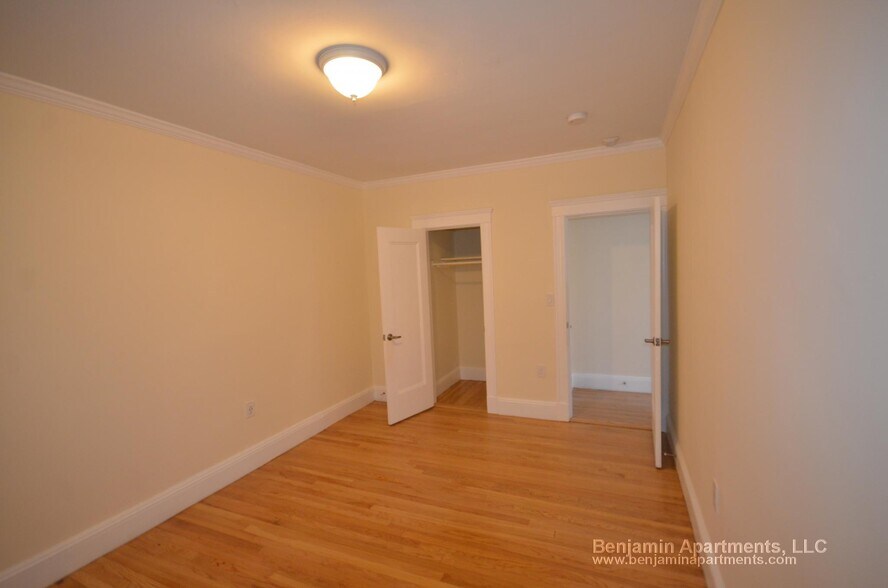 Building Photo - 21 Chauncy St