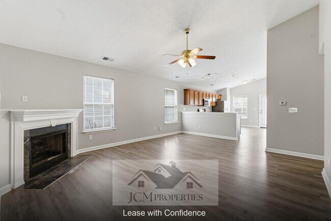 Building Photo - 2016 Willis Dr