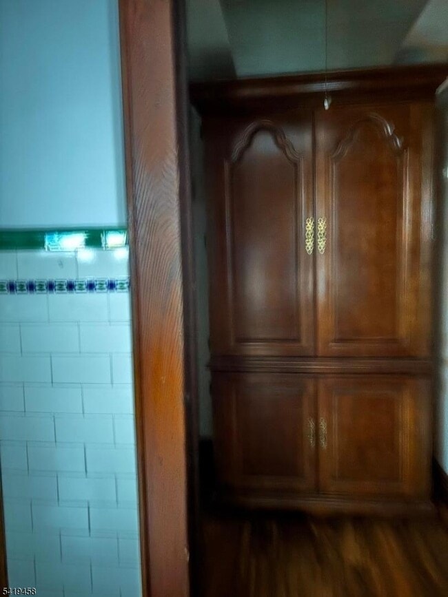 Building Photo - 2074 Stowe St