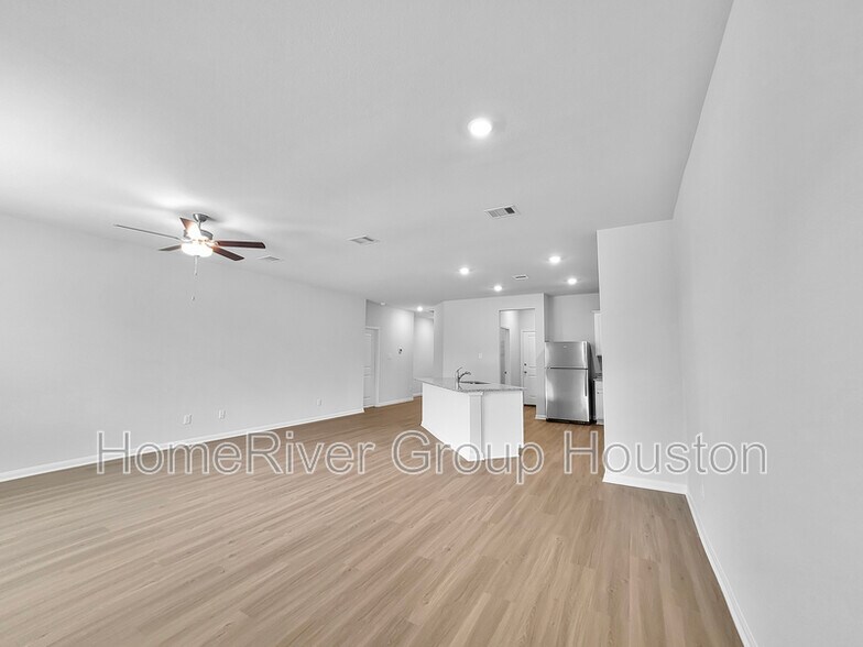 Building Photo - 2510 Green Jasper Dr