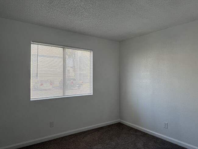 Building Photo - Newly remodeled 2BR - 1BA available