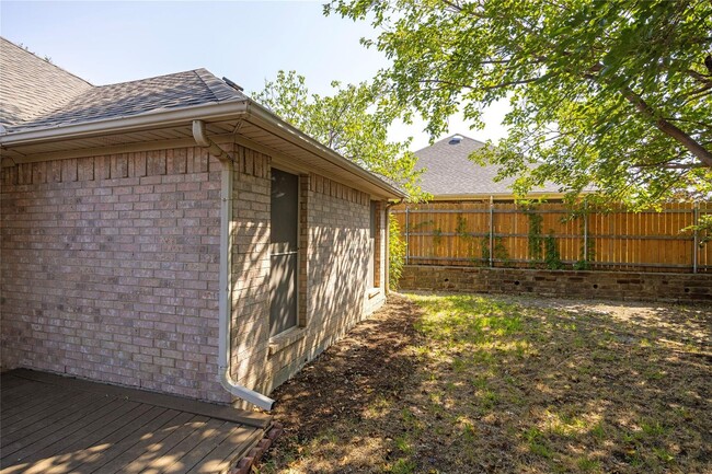 Building Photo - 3 bedroom 2 bathroom house in 76244 Keller...