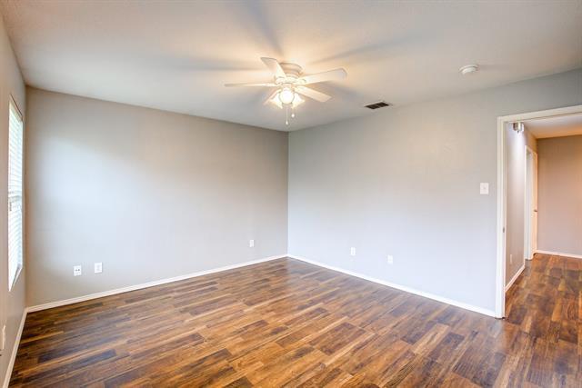 Building Photo - 705 Poncho Ln