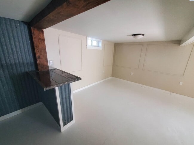 Building Photo - Central kennewick rental