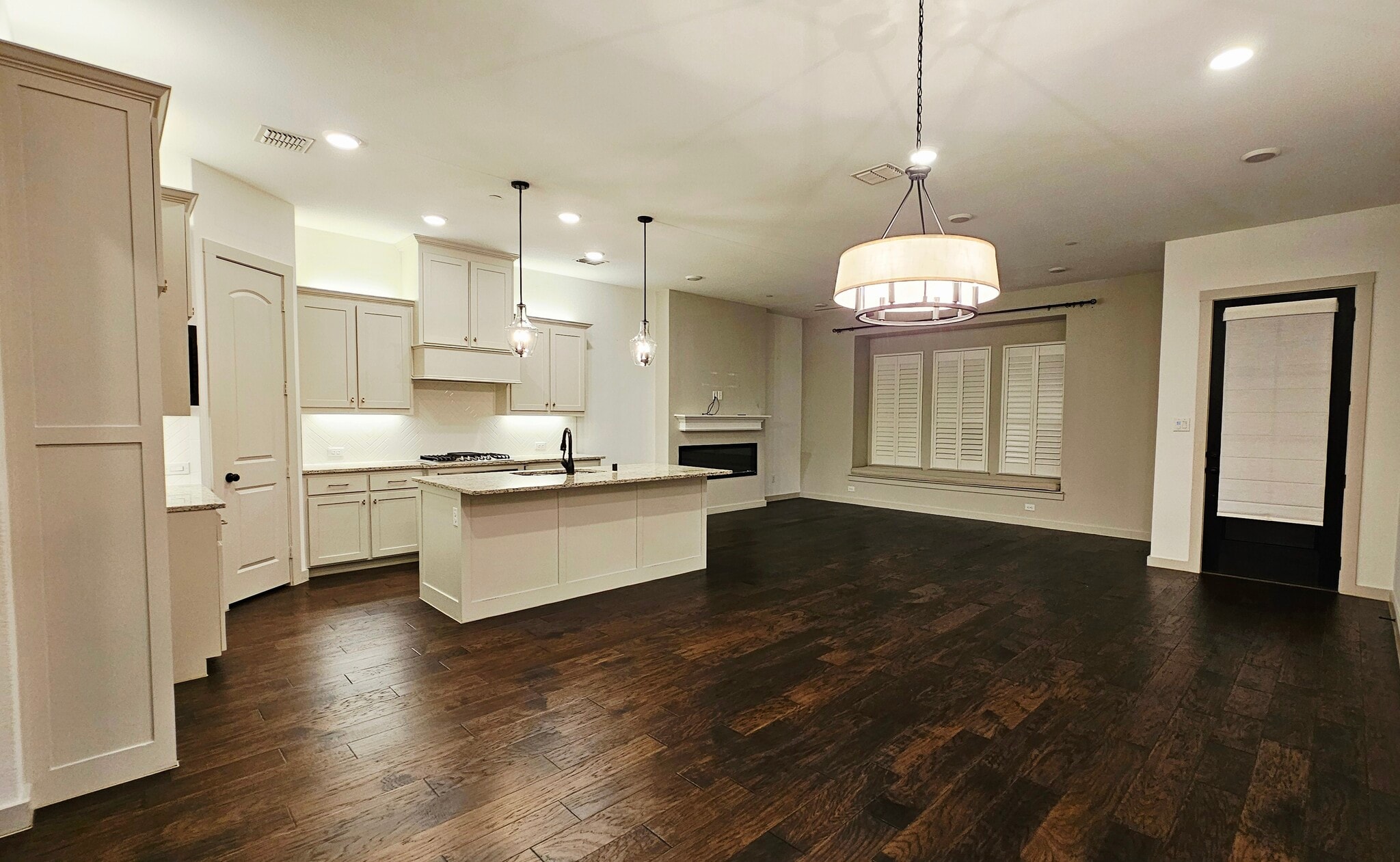 Building Photo - 4841 Rattler Ln