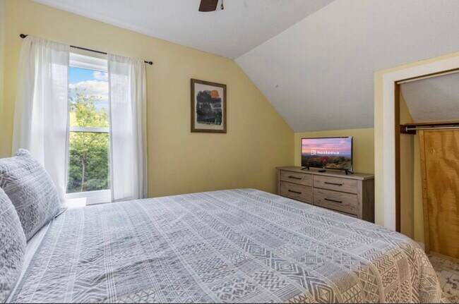 Building Photo - 3626 Pittman Center Rd