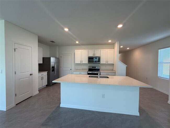 Building Photo - 33142 Osprey Peak Wy