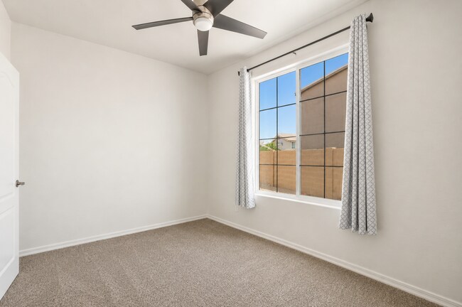 Building Photo - 41396 W Rio Bravo Dr