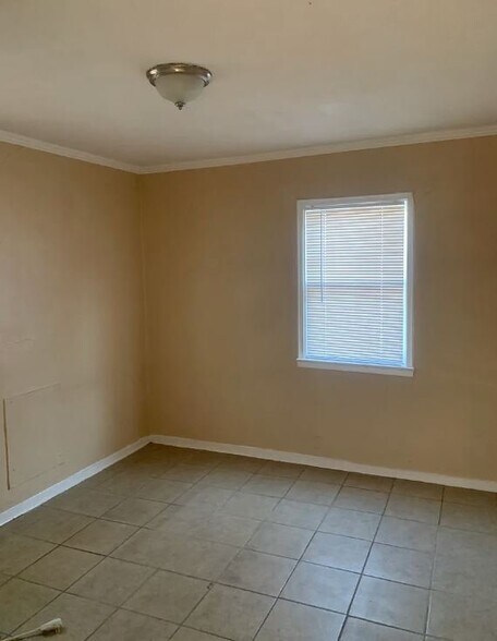 Building Photo - 1143 N Richey Blvd