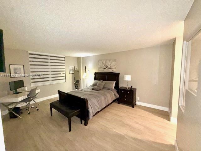 Building Photo - 3725 S Ocean Dr