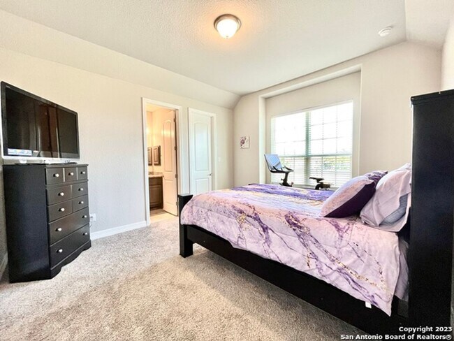 Building Photo - 30527 Setterfeld Cir