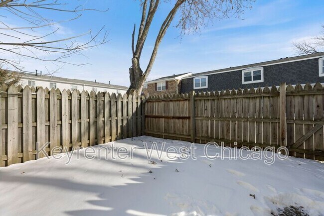 Building Photo - 1533 McKool Ave