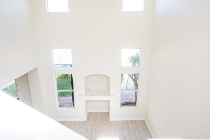 Building Photo - 7924 Horn Tail Ct