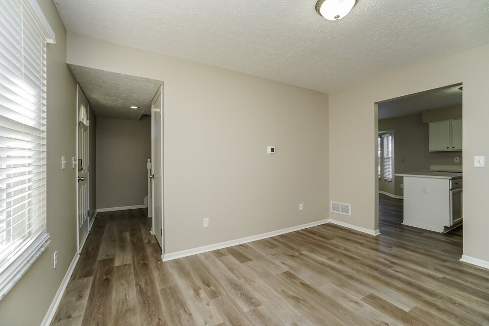 Building Photo - 129 Glengary Dr