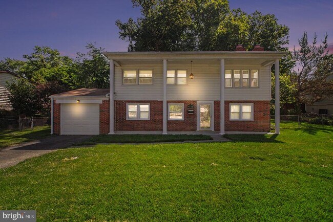 Building Photo - 4522 Glendale Rd