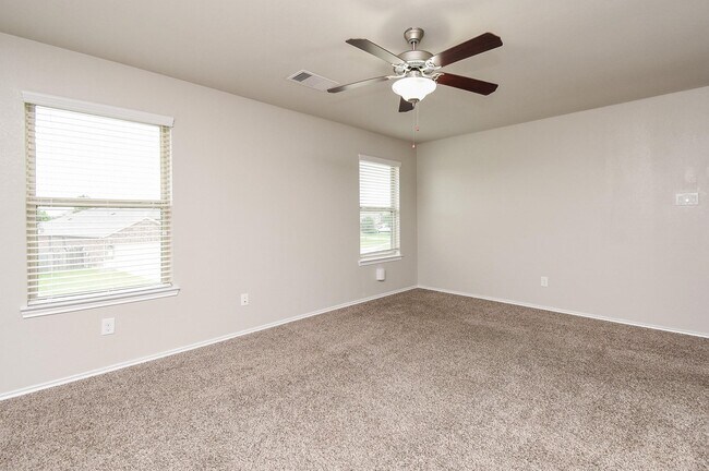 Building Photo - 4602 Tuscan Lily Dr