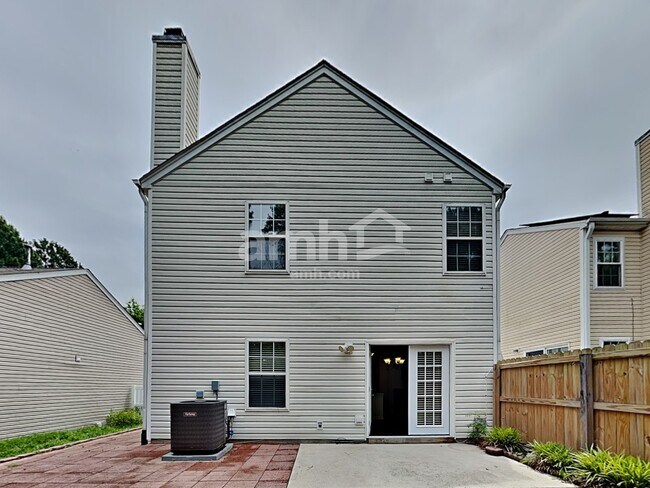 Building Photo - 1717 Beacon Valley Dr