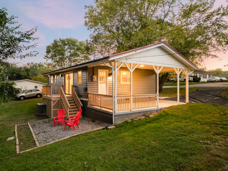 Building Photo - 482 Gorman Bridge Rd