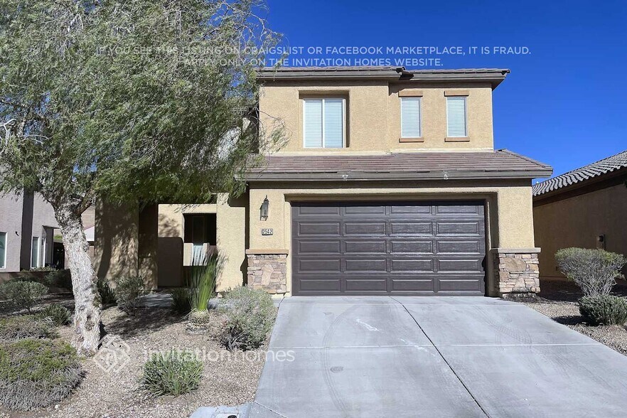 Building Photo - 2542 Findlater St