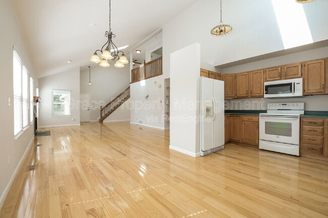 Building Photo - 10571 W 83rd Pl