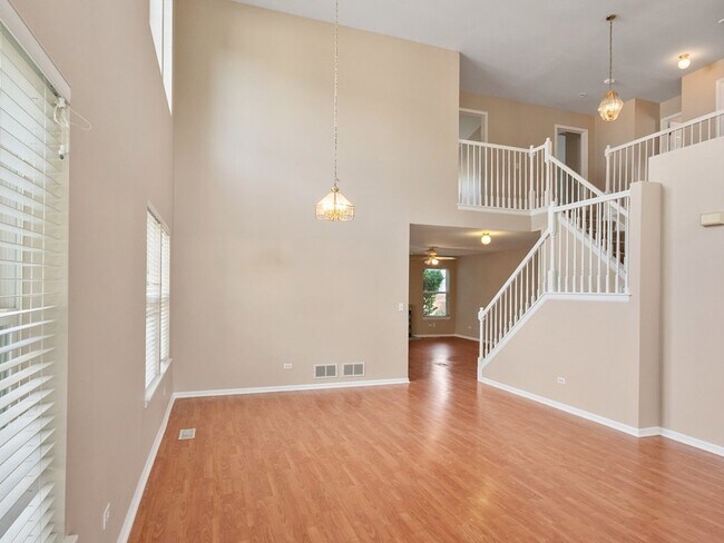 Building Photo - 2607 Flagstone Cir