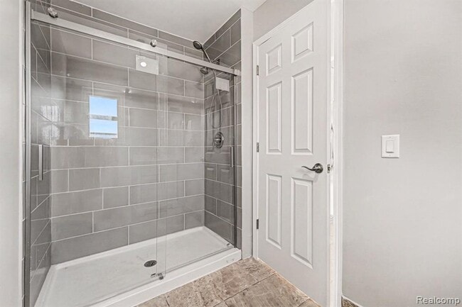 Building Photo - 880 Hemingway Rd