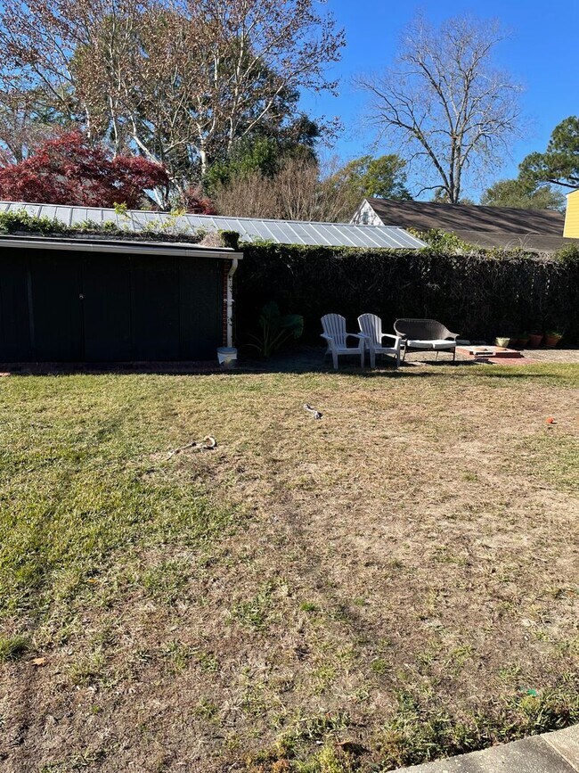 Building Photo - Wagener Terrace Townhome Unit!
