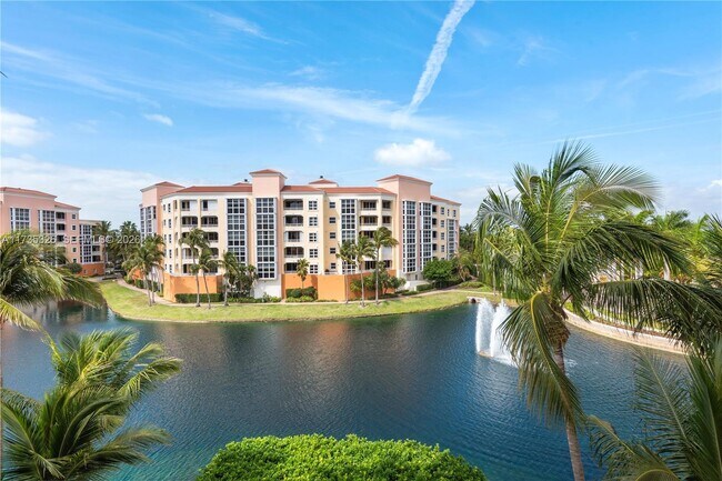 Building Photo - 705 Crandon Blvd