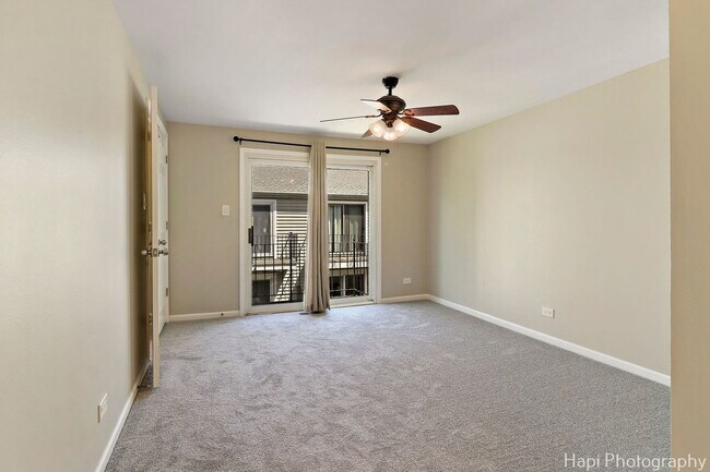 Building Photo - 2336 Old Kings Ct