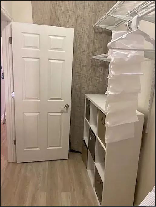 Closet 2 - 4095 Wilmont Pl